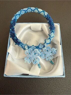 Handcrafted Macrame Bracelet and Earrings Set